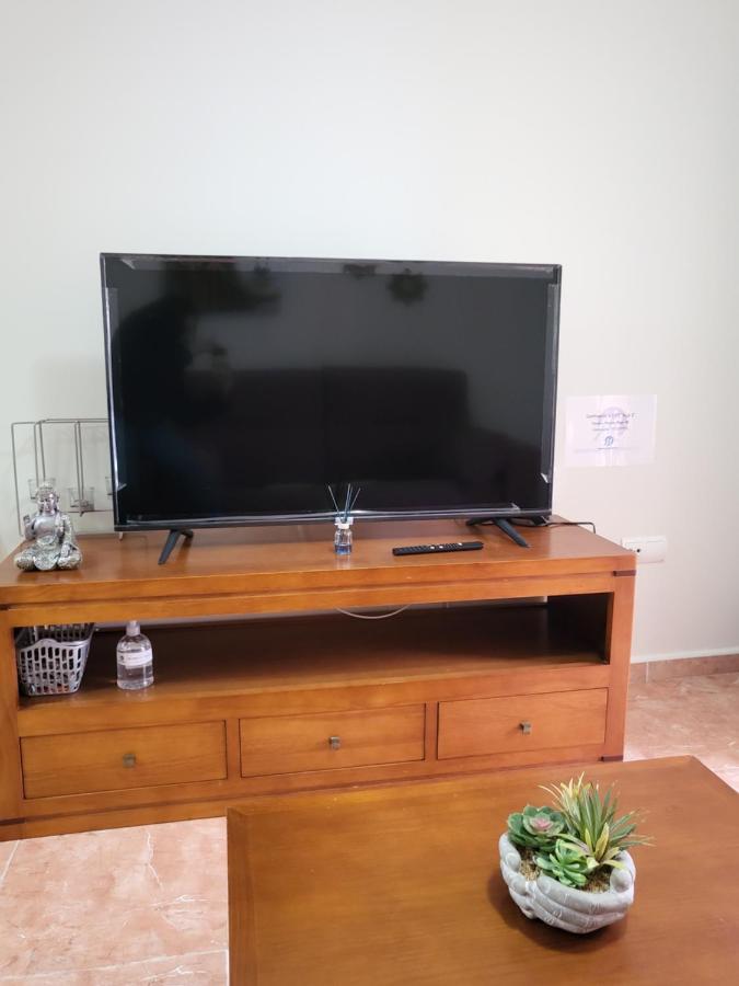 Apartamento Bajo De Esencia Relajante Con Piscina Privada Y Patio!