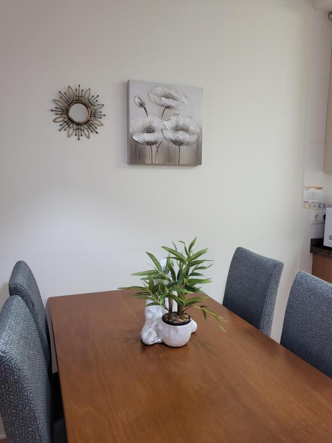 Bajo De Esencia Relajante Con Piscina Privada Y Patio! Appartement Vera