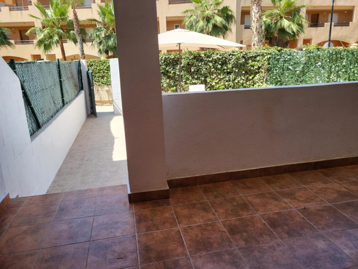 Apartamento Bajo De Esencia Relajante Con Piscina Privada Y Patio! Vera
