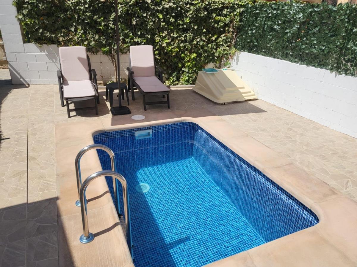 Bajo De Esencia Relajante Con Piscina Privada Y Patio! Apartamento